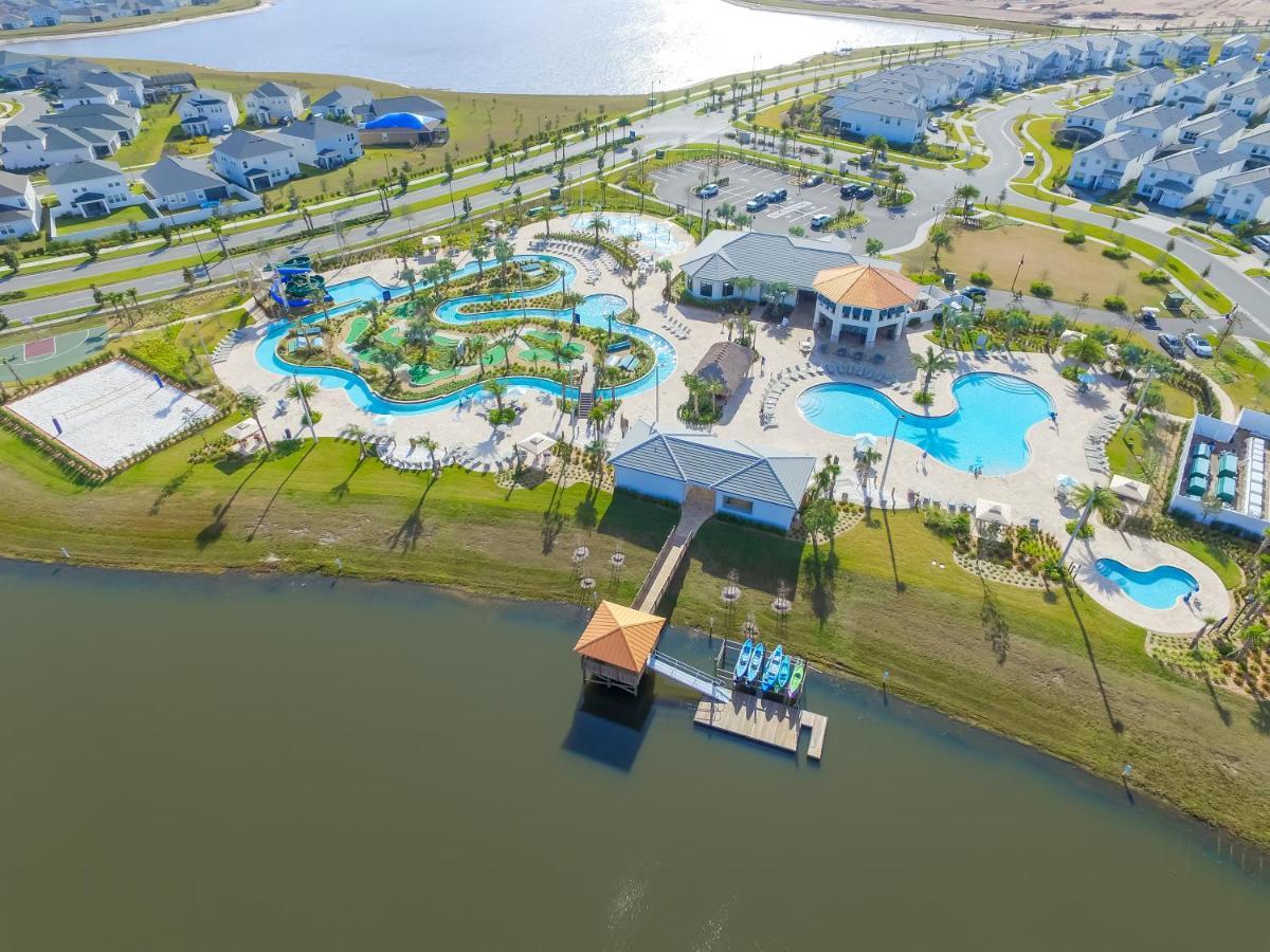 Stunning Lakeview Townhome W Private Pool キシミー エクステリア 写真