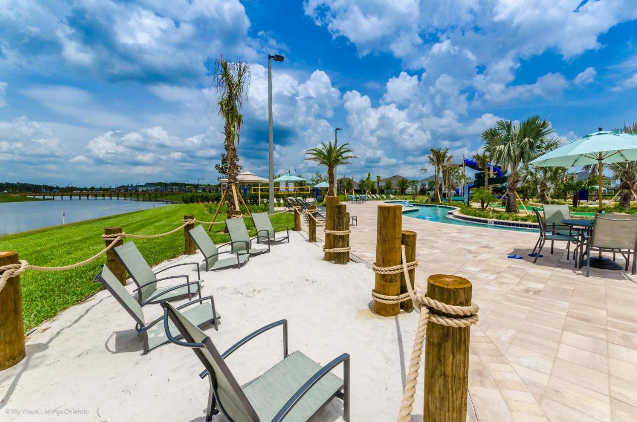 Stunning Lakeview Townhome W Private Pool キシミー エクステリア 写真