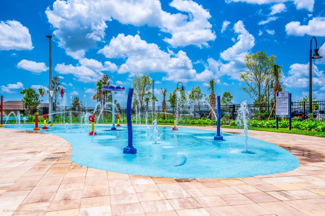 Stunning Lakeview Townhome W Private Pool キシミー エクステリア 写真