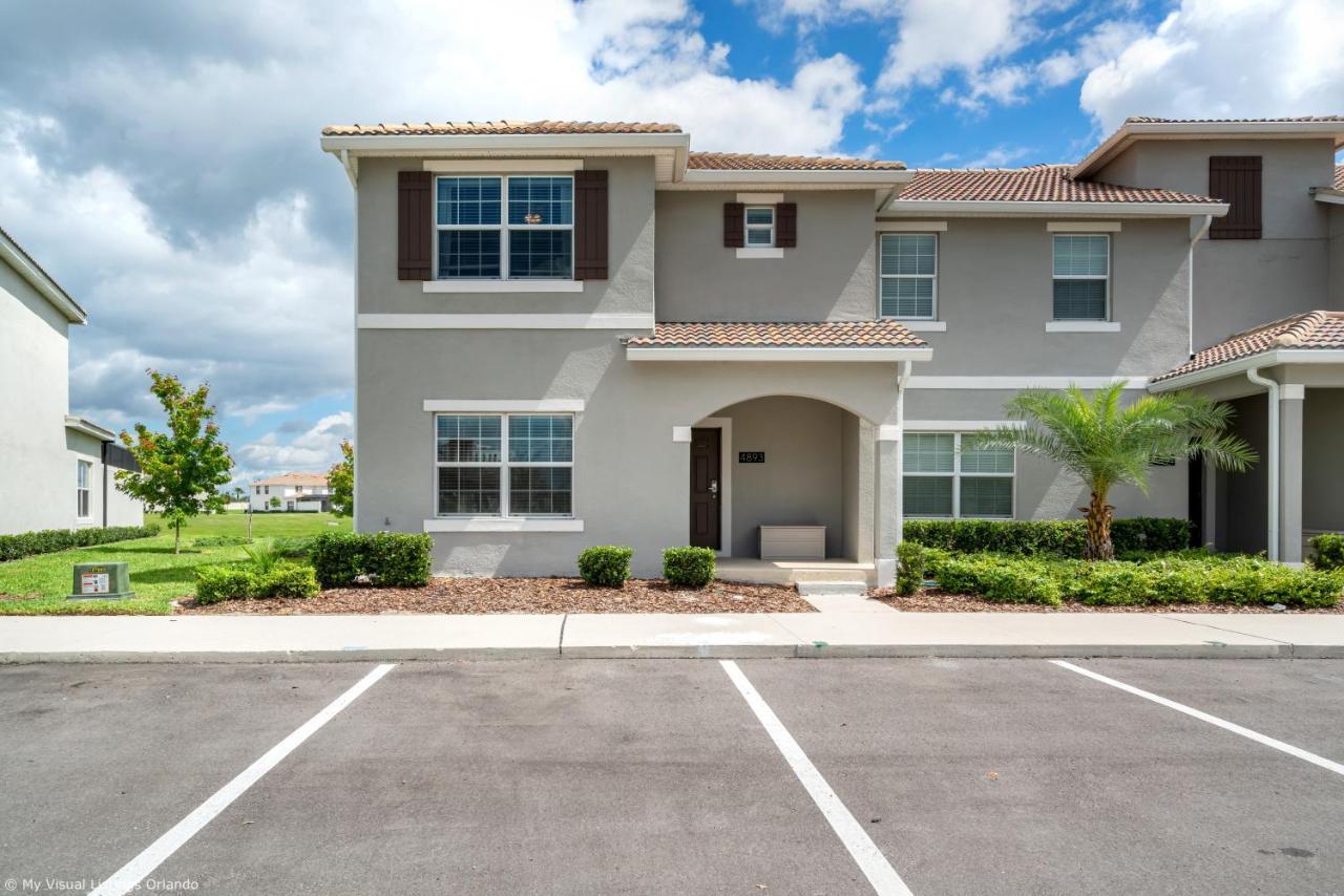 Stunning Lakeview Townhome W Private Pool キシミー エクステリア 写真