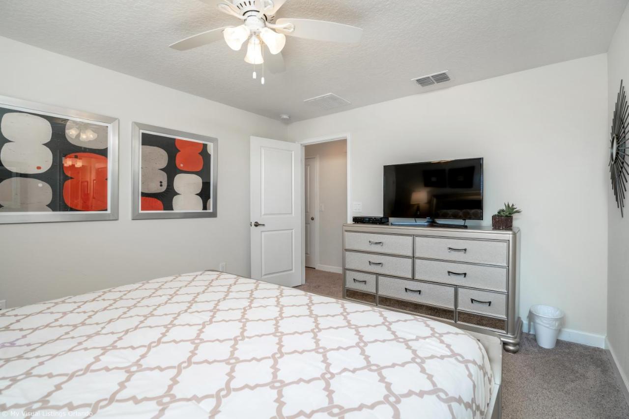 Stunning Lakeview Townhome W Private Pool キシミー エクステリア 写真